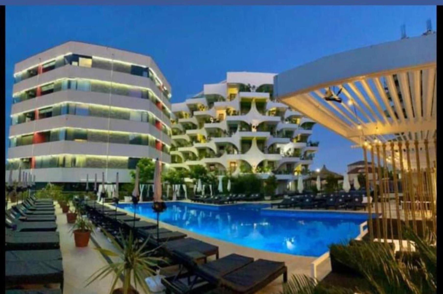 Thomas Luxury Apartment Navodari Exterior photo